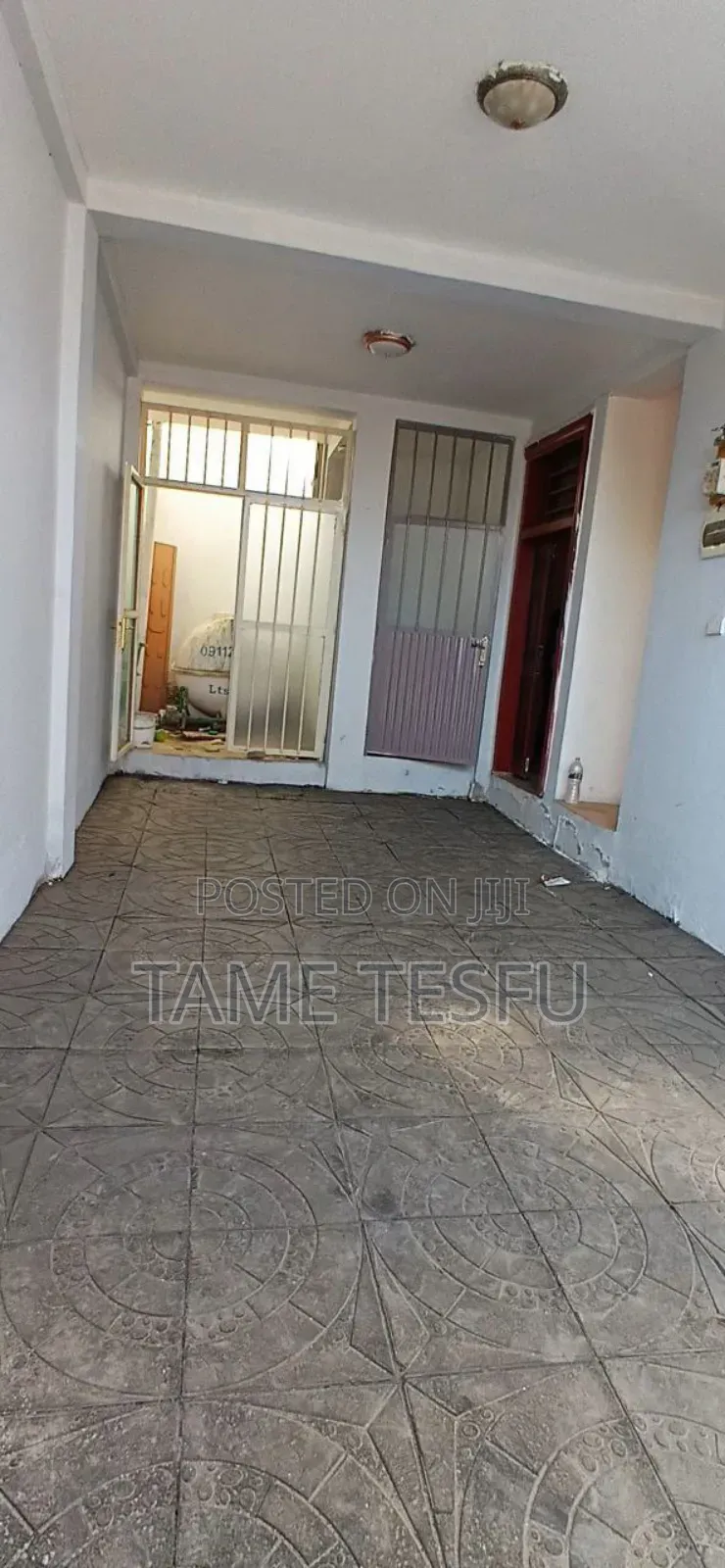 Furnished 6bdrm House in ሀያት, Bole for sale
