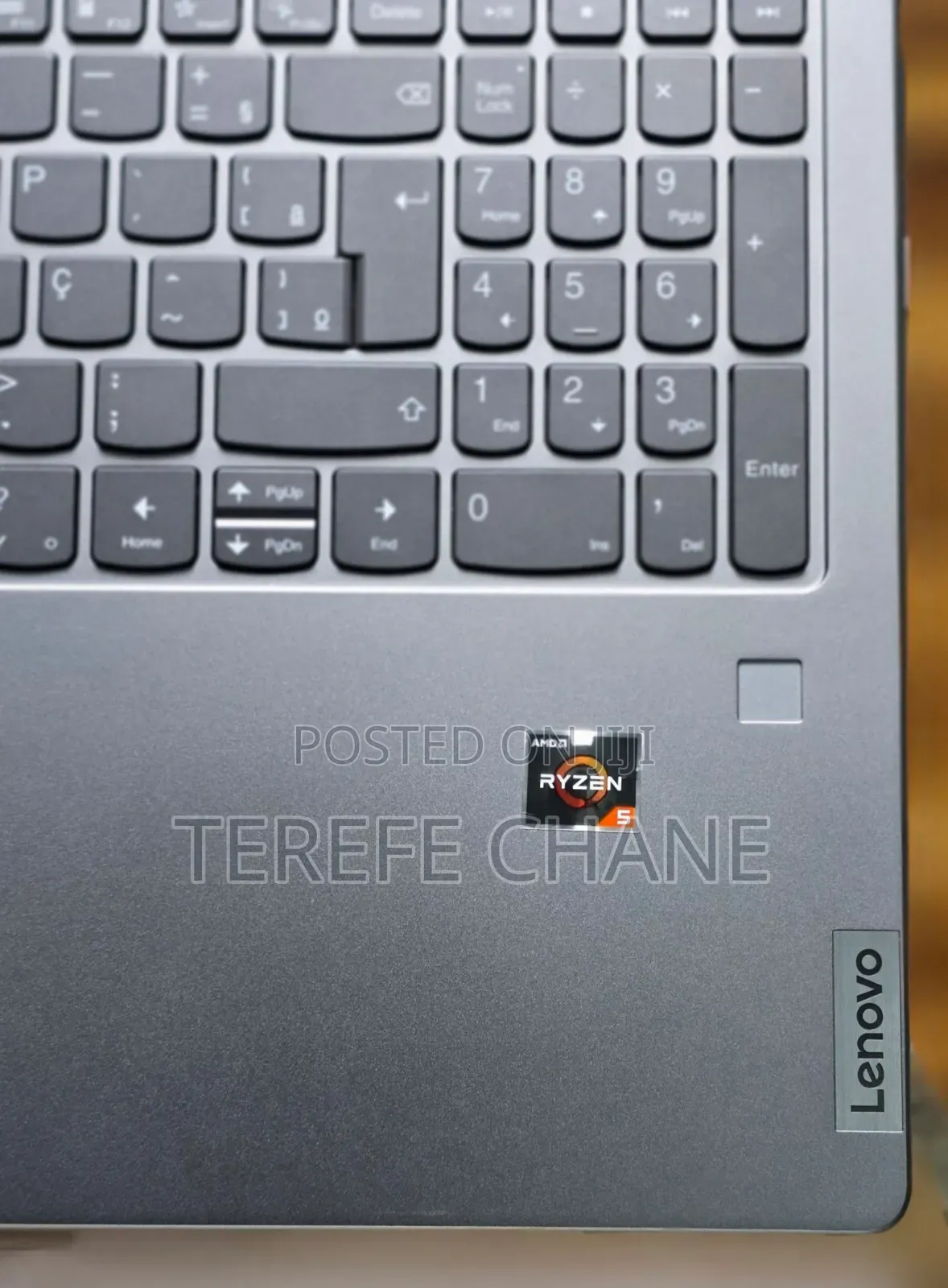 New Laptop Lenovo Yoga 7i 32GB Intel Core I7 SSD 512GB