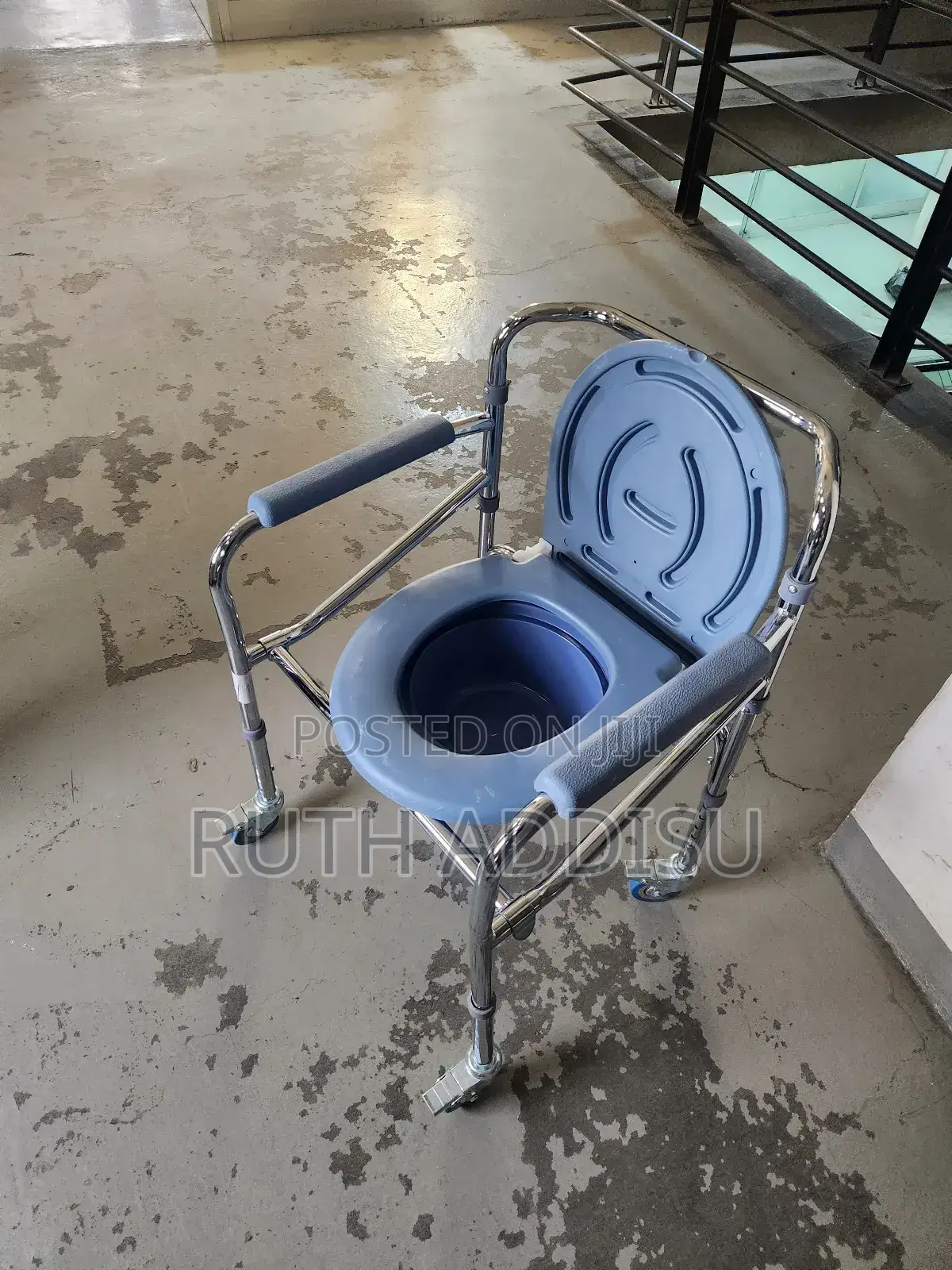 Commode Wheelchair傳播toilet Wheelchair輕微poty Wheelchair考量medical New