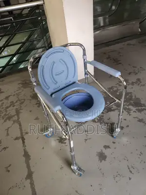 Commode Wheelchair協商wheelwheelchair管制wheelchair考驗wheelchair Toilet