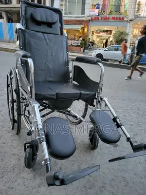 Recliner Fold Wheelchair腭輝commode Wheelchair剛蟻bariatric Disabled Users