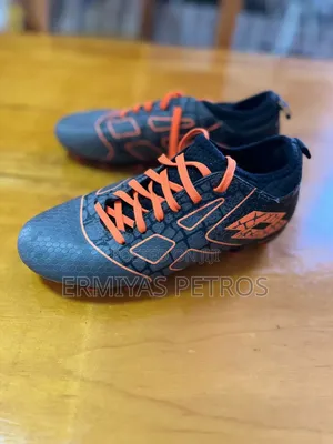 Lotto Football Shoes(Soccer Cleats, Hg, For Kids)