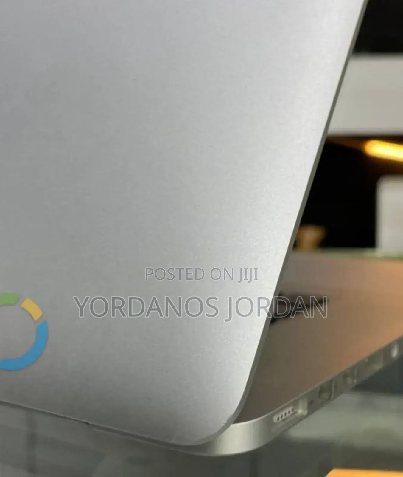 New Laptop Apple MacBook Pro 2015 16GB Intel Core I5 SSD 256GB