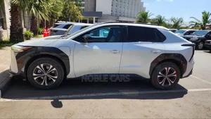New Toyota bZ4X 2024 Ivory
