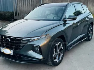Hyundai Tucson 2023 Green