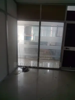 Shop Rent for Nail Art .Makeup Beauity Female Salon Office and Other