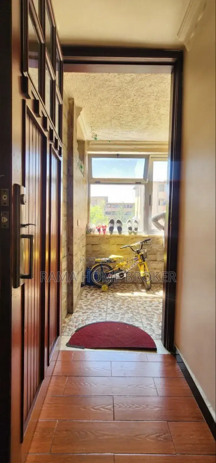 Furnished 3bdrm Condo in Yeka for sale