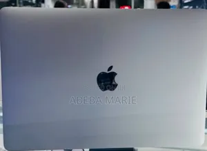 New Laptop Apple MacBook Pro 2018 16GB Intel Core I5 SSD 256GB