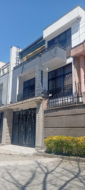 Furnished 6bdrm House in Bole for sale