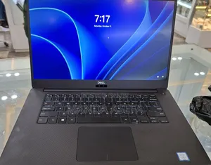 New Laptop Dell Precision 5540 16GB Intel Core I5 SSD 256GB
