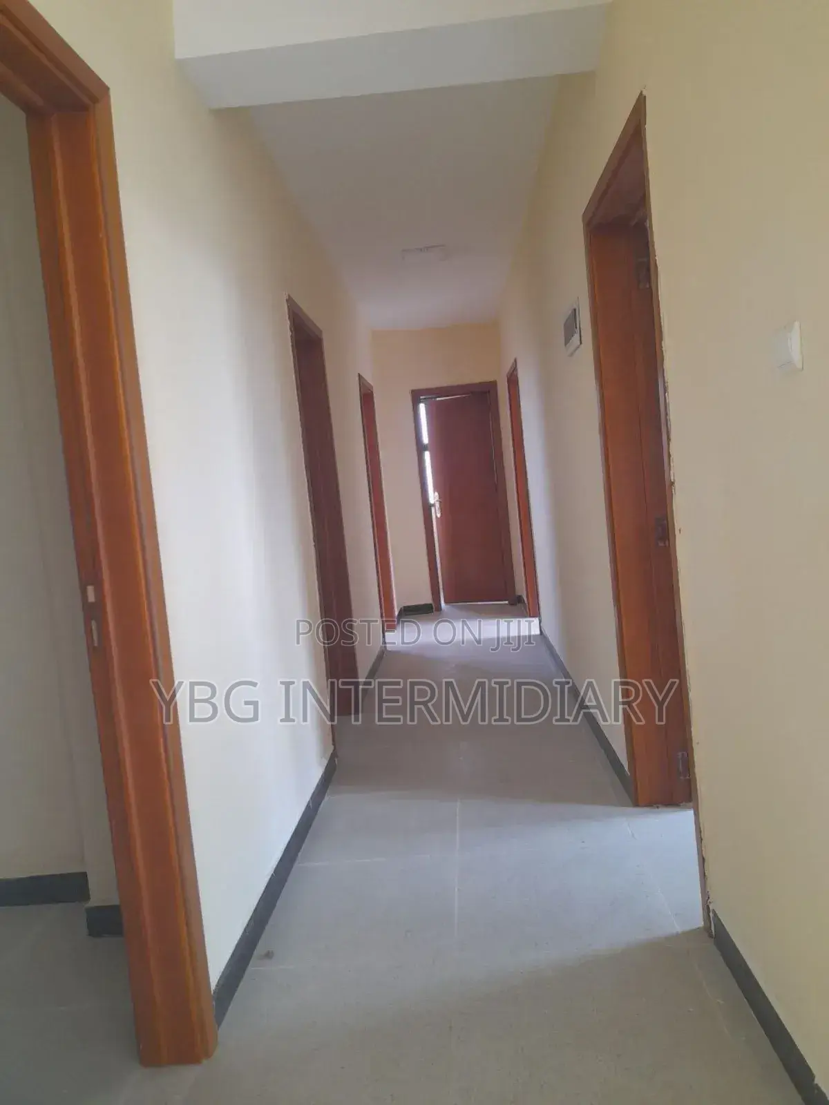 Furnished 3bdrm House in Ayat Real Estate, Yeka for sale