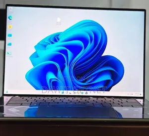 New Laptop Dell XPS 15 32GB Intel Core I9 SSD 1T