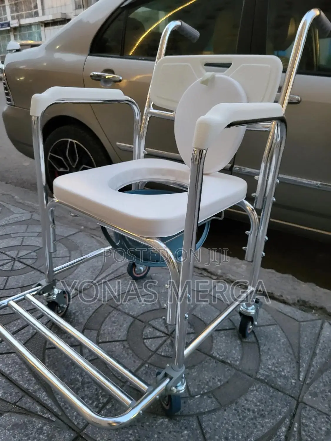 Toilet Shower Chair网秤chair Anti Slip and Anti Rollover窳秘commode