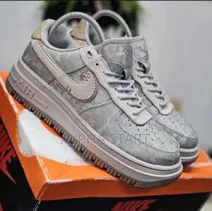 Nike Air Force 1 Luxe 'Summit White/Light Bone' Men's Shoes