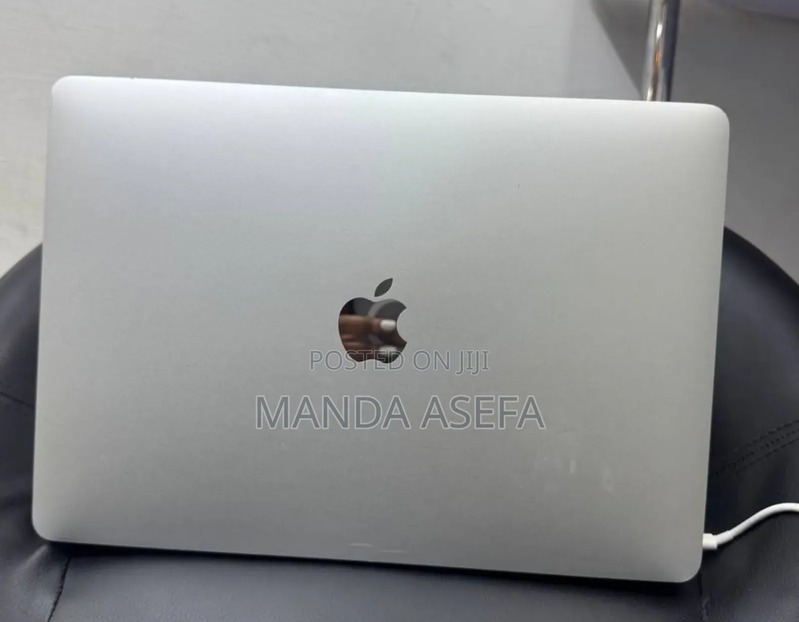 New Laptop Apple MacBook Pro 2017 8GB Intel Core i5 SSD 128GB