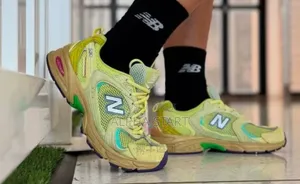 New Balance 530 Yellow
Made in Vietnamese