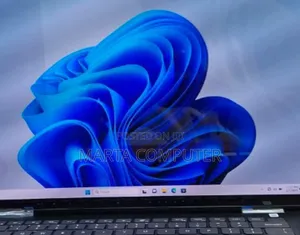 New Laptop Dell Inspiron 15 16GB Intel Core I7 SSD 1T