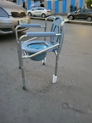 Toilet Chair殖節commode Chair Supplier Addis Ababa憙烤weight Up to 100kg.