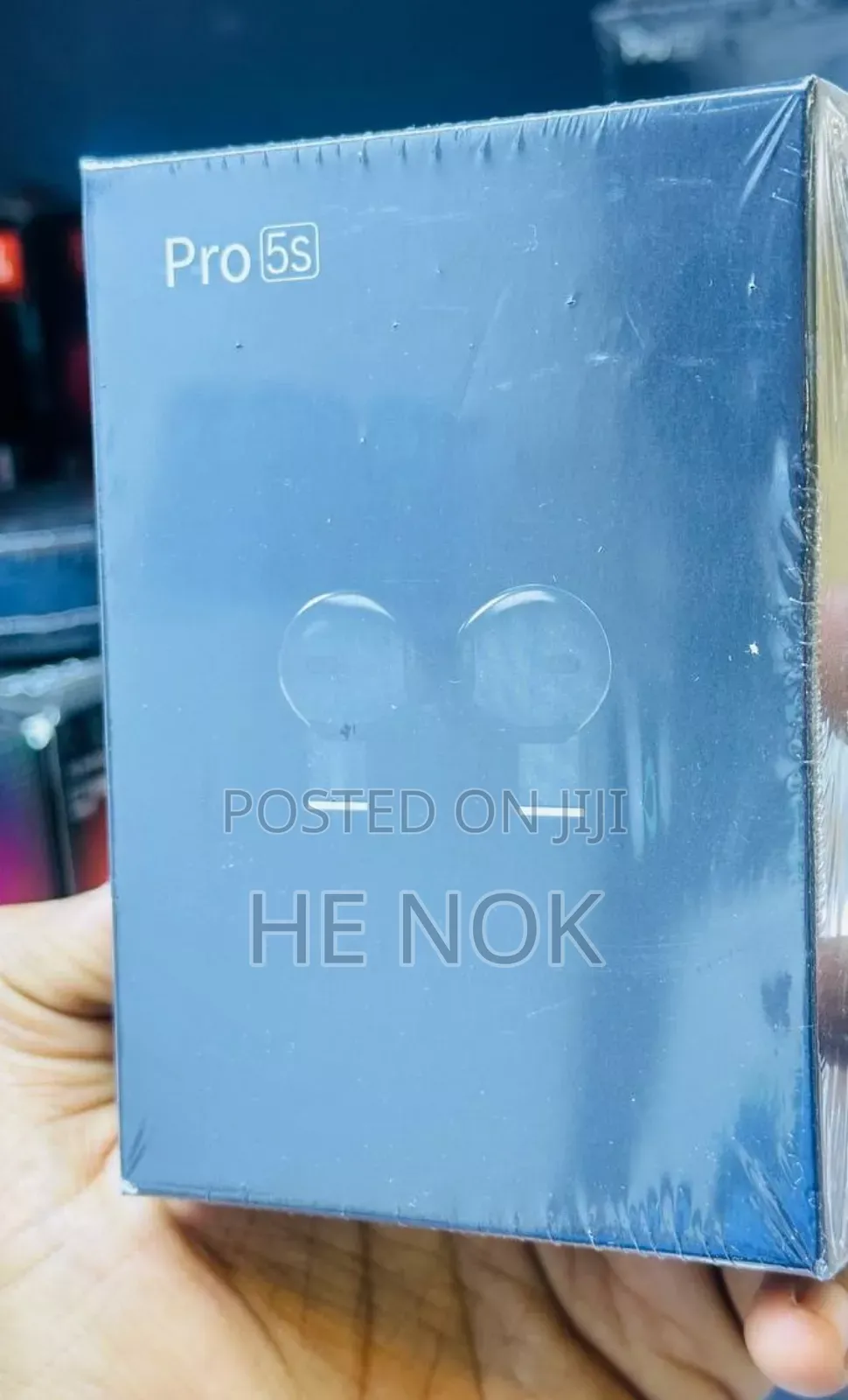 Pro 5s Earbud
