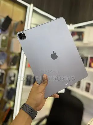 New Apple iPad Pro 12.9 (2022) 256 GB Gray