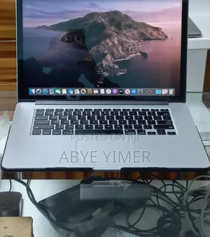 New Laptop Apple MacBook Pro 2013 8GB Intel Core I7 SSD 256GB