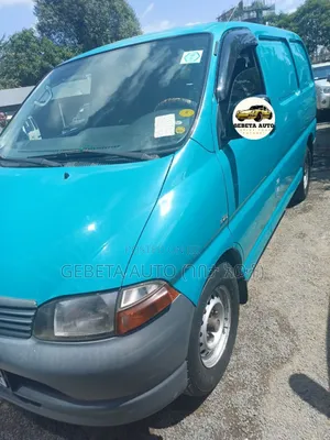Toyota HiAce 2003 Blue