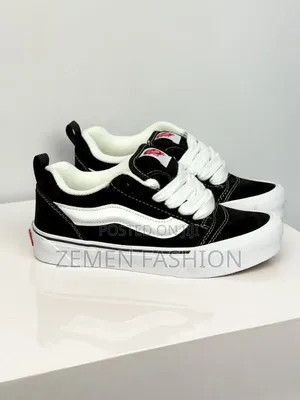Vans Knu School