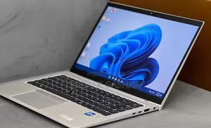 New Laptop HP EliteBook 830 G8 16GB Intel Core I7 SSD 512GB