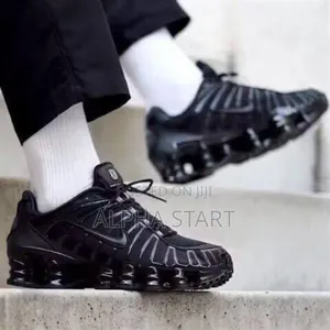 Tenis Nike Shox 12 Molas Preto High Master Quality Shoes for You