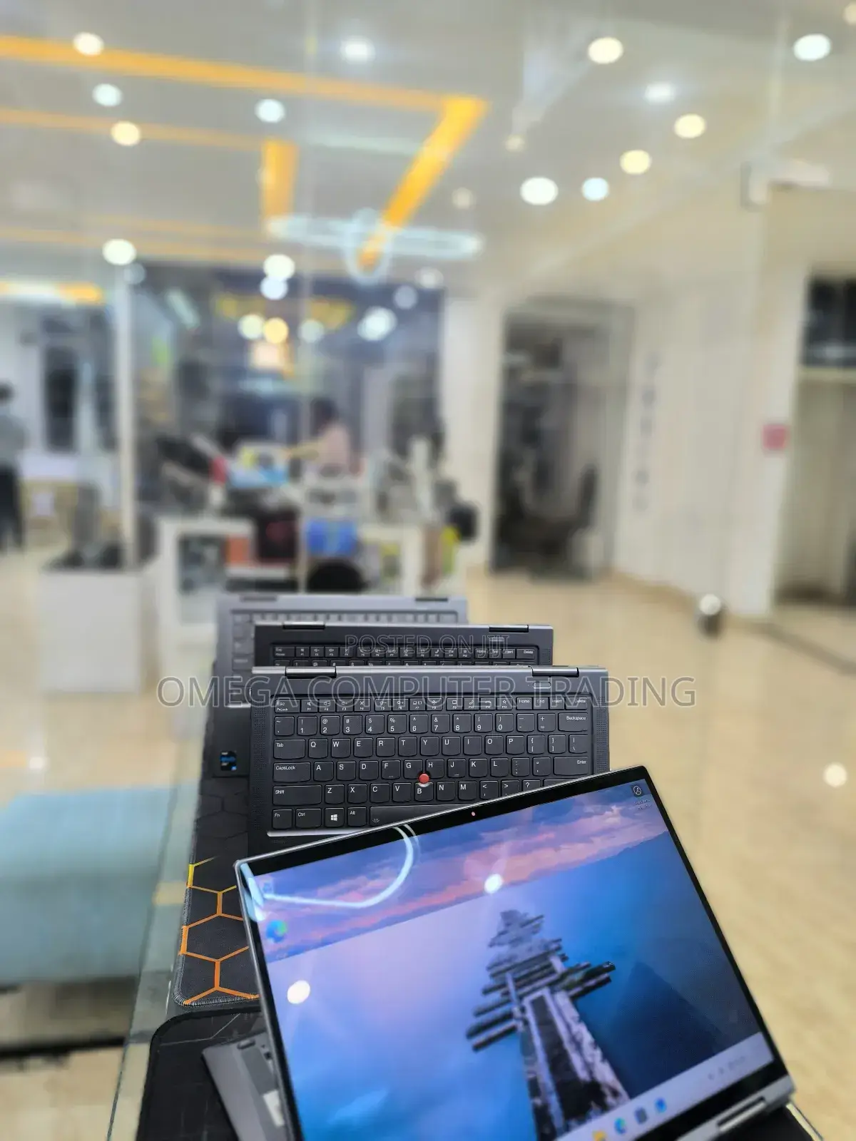 New Laptop Lenovo ThinkPad X1 Yoga 32GB Intel Core i7 SSD 512GB