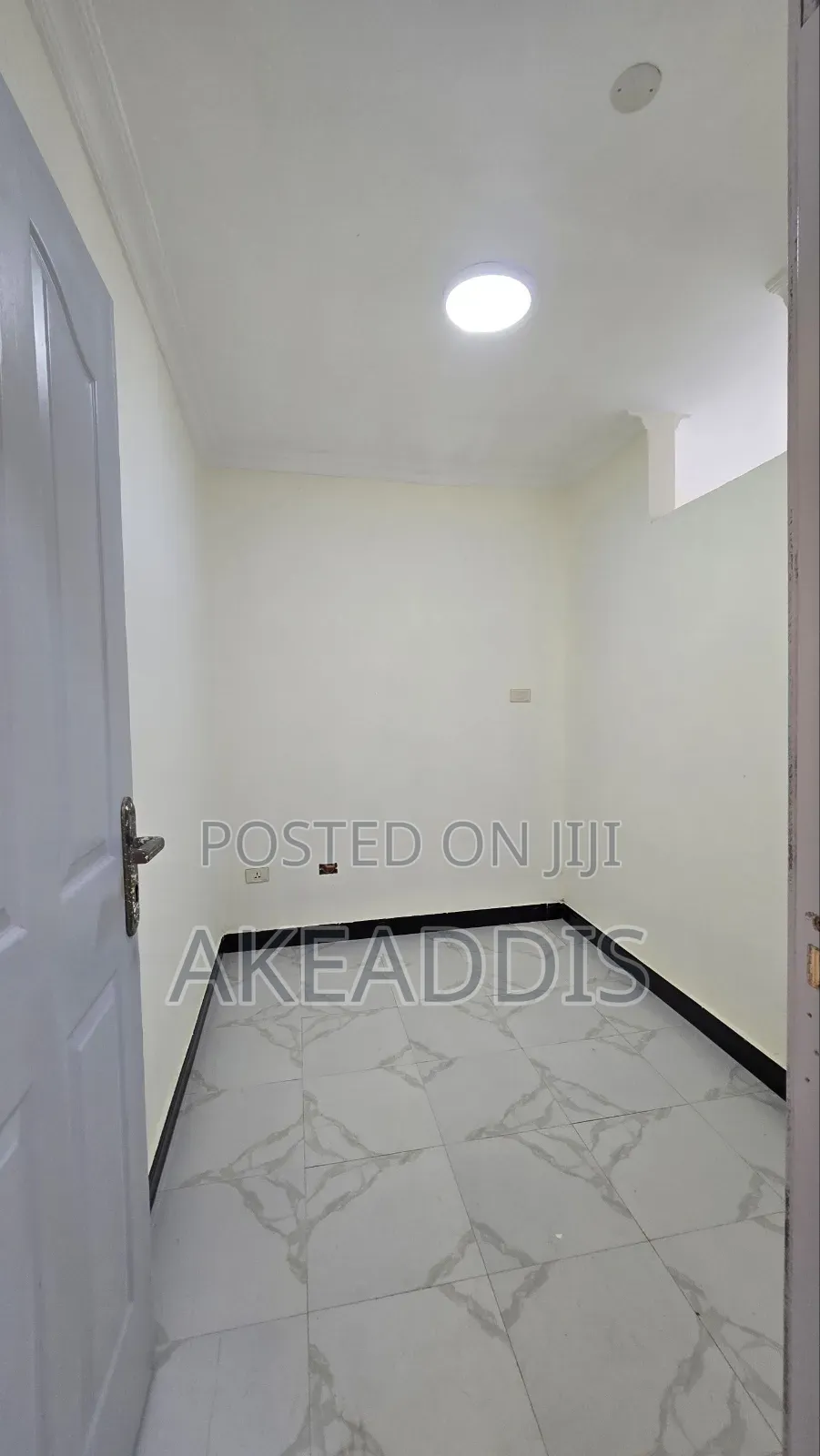 Furnished 1bdrm Condo in Bole Ayat for sale