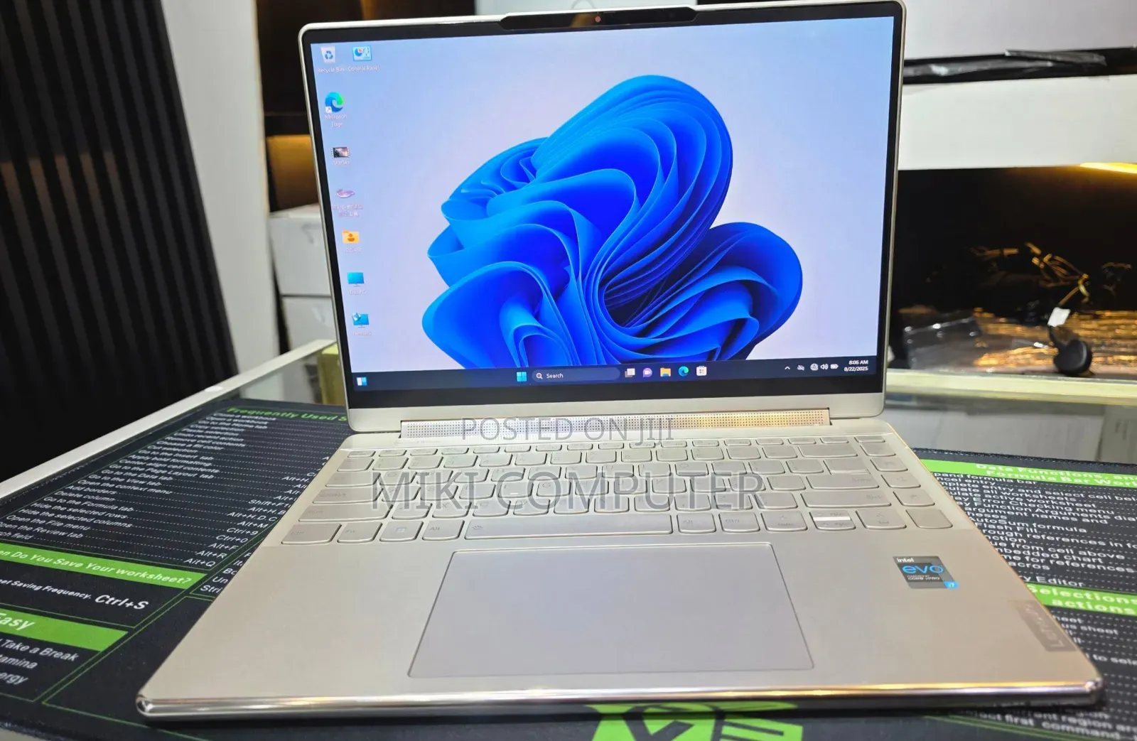 New Laptop Lenovo Yoga 9i 16GB Intel Core I7 SSD 1T