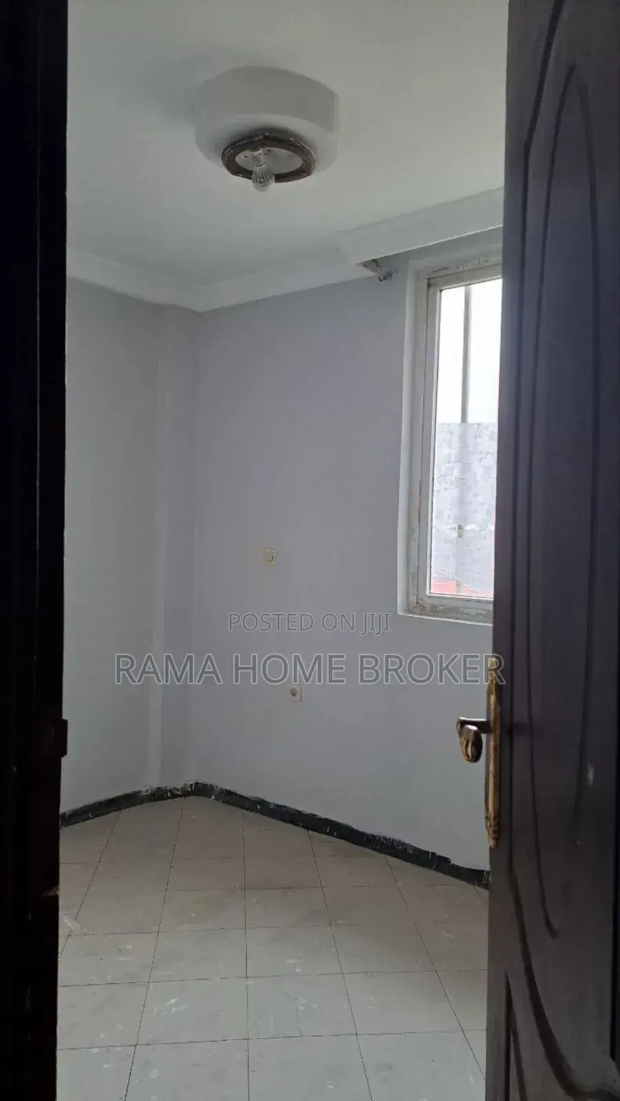 Furnished 3bdrm Condo in Yeka for sale