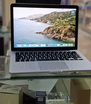 New Laptop Apple MacBook Pro 2014 8GB Intel Core I7 SSD 256GB