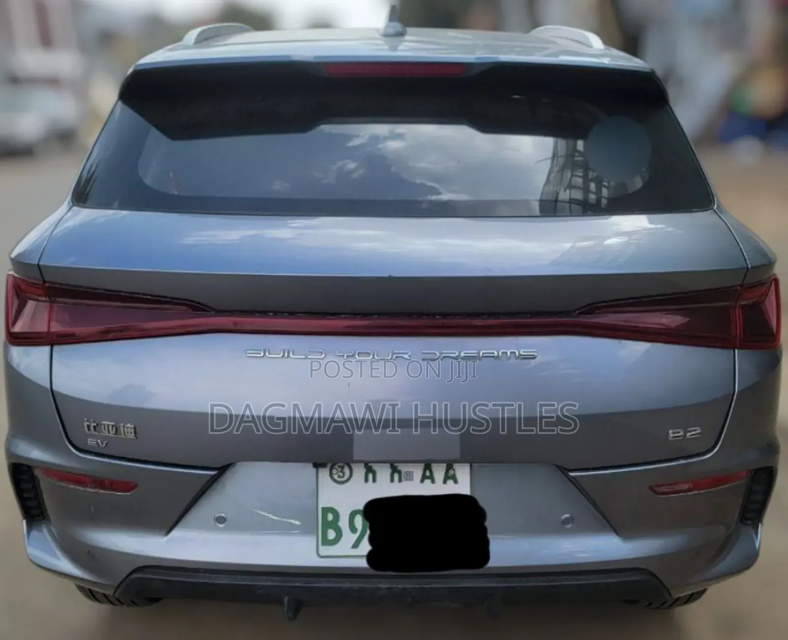 BYD E2 43 kWh 94 hp FWD 2024 Silver