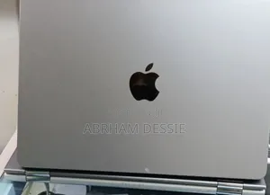 New Laptop Apple MacBook Air 2022 M2 8GB Apple M2 SSD 256GB