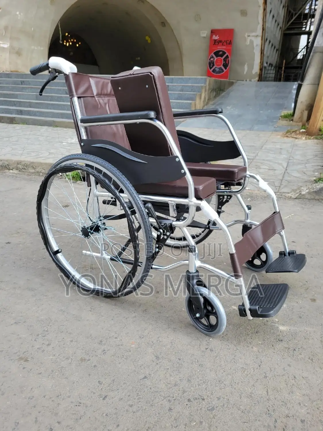 Toilet Wheelchair鬮廐commode Wheelchair寨zwheelchair for Daily Use