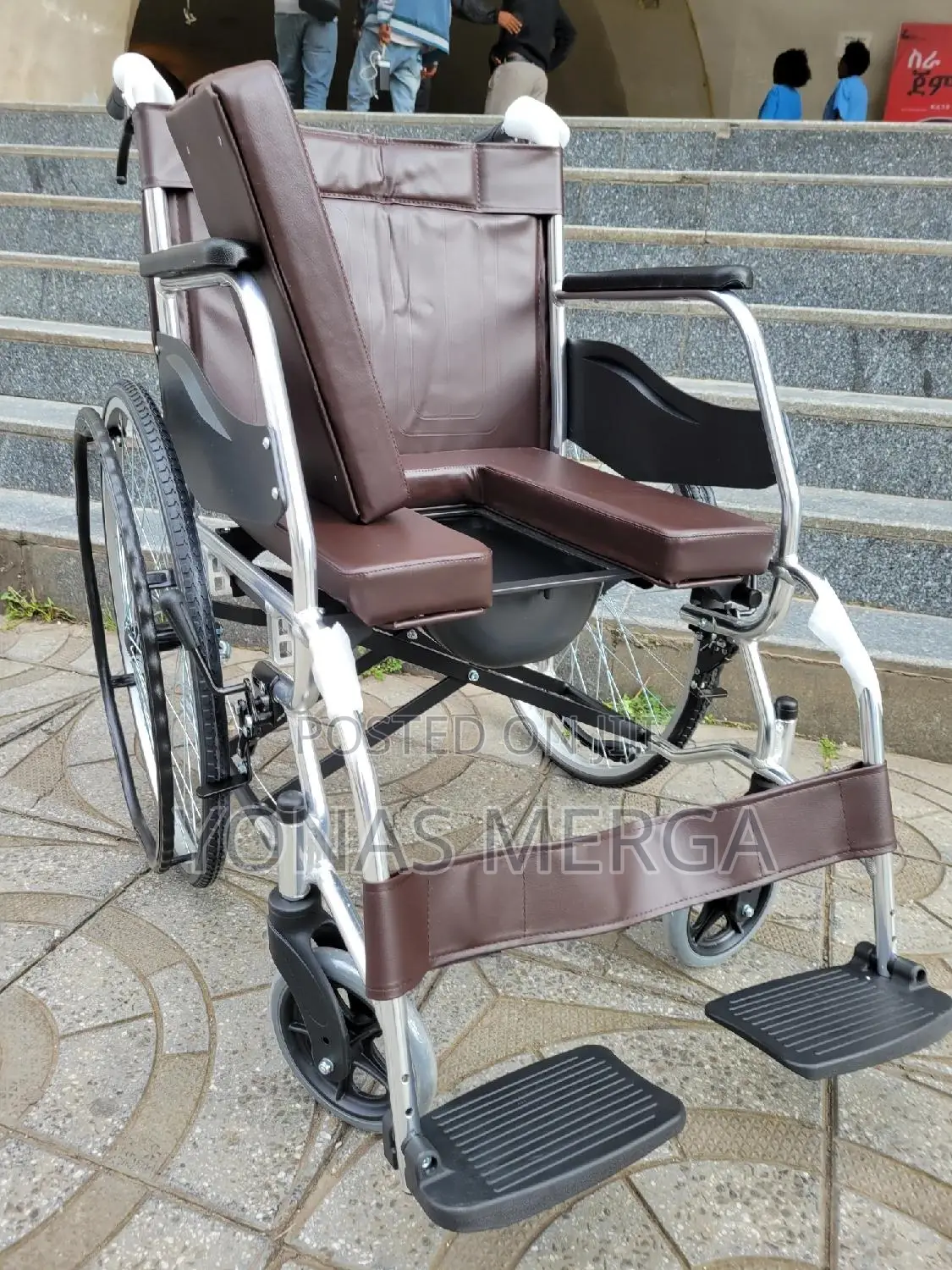 Toilet Wheelchair醬√Wheelchair፬§Most Wheelchairs Can Be Folded