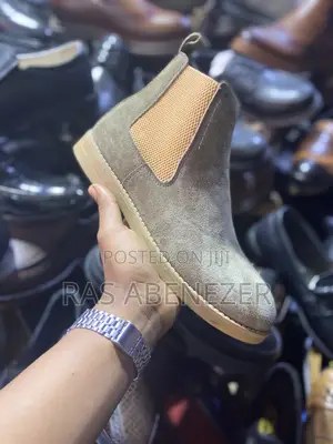 Chelsea Boots