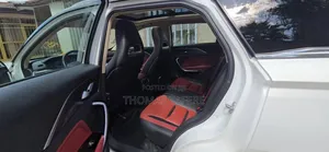 Bestune T77 1.2 FWD 2021 White