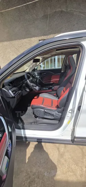 Bestune T77 1.2 FWD 2021 White