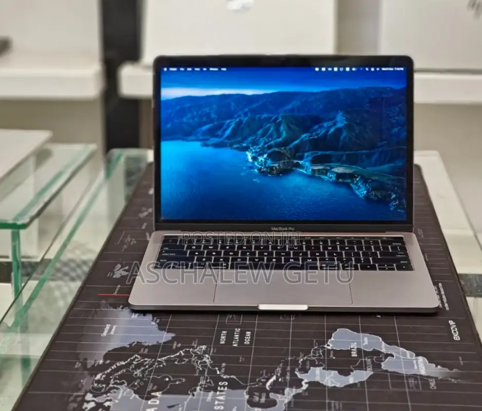 New Laptop Apple MacBook 2016 16GB Intel Core I7 SSD 512GB