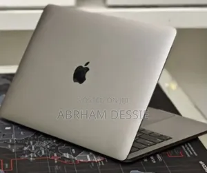 New Laptop Apple MacBook Pro 2016 16GB Intel Core I7 SSD 512GB