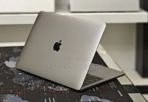 New Laptop Apple MacBook Pro 2016 16GB Intel Core I7 SSD 512GB