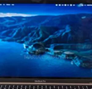 New Laptop Apple MacBook Pro 2017 16GB Intel Core I7 SSD 512GB