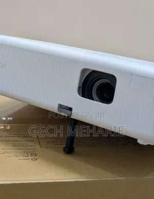 Brand New Epson Projector Co-W01 With Cartoon With Best Image Quality