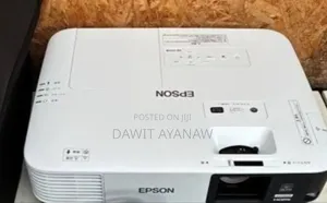 Epson Projector 2250u