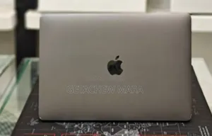 New Laptop Apple MacBook 2016 16GB Intel Core I7 SSD 512GB