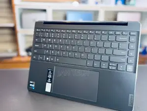 New Laptop Lenovo Yoga 9i 16GB Intel Core I7 SSD 512GB