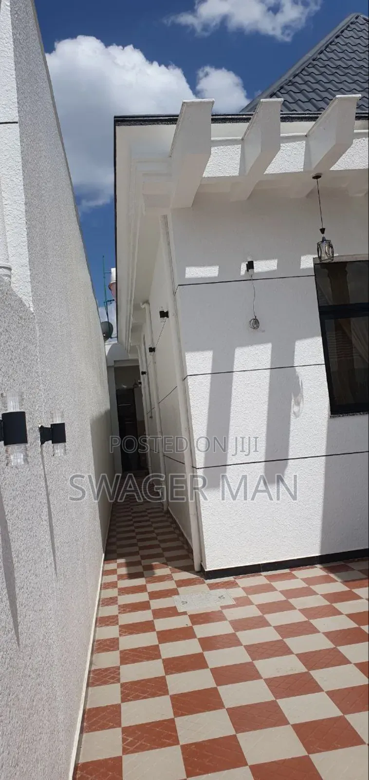 Furnished 6bdrm Villa in Lege Tafo, Yeka for sale